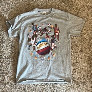 Signed Harlem Globetrotters 2016 World Tour 90th Anniversary Mens Medium Shirt